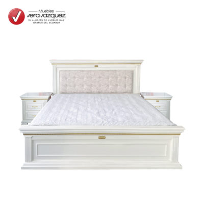 CAMA TAPIZADA CLÁSICA DANNA 3 PLZ CON 2 VELADORES